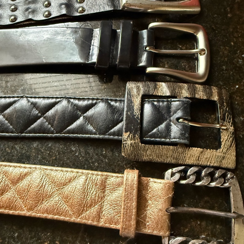 Three vintage belts from Suzi. Roher!
Each one sold as a group or a single belt